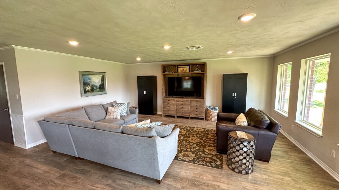 Photo of Livingroom in Oakhurst