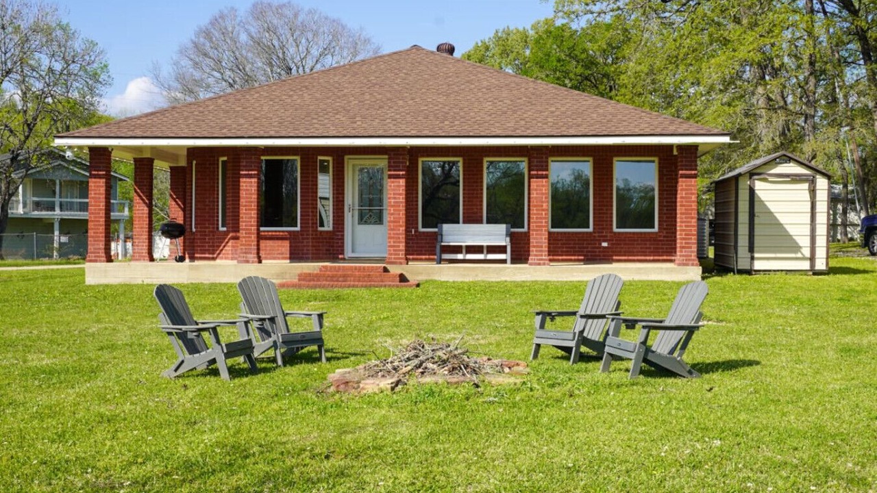 Photo of Outdoor in Oakhurst