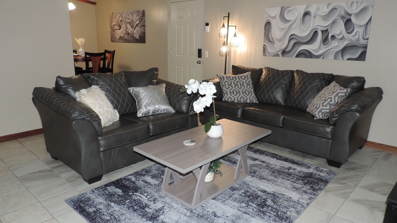 Photo of Livingroom in Central Oklahoma City