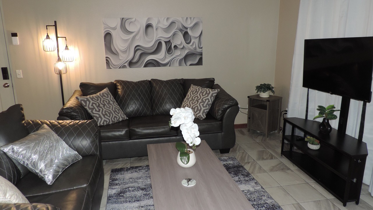 Photo of Livingroom in Central Oklahoma City