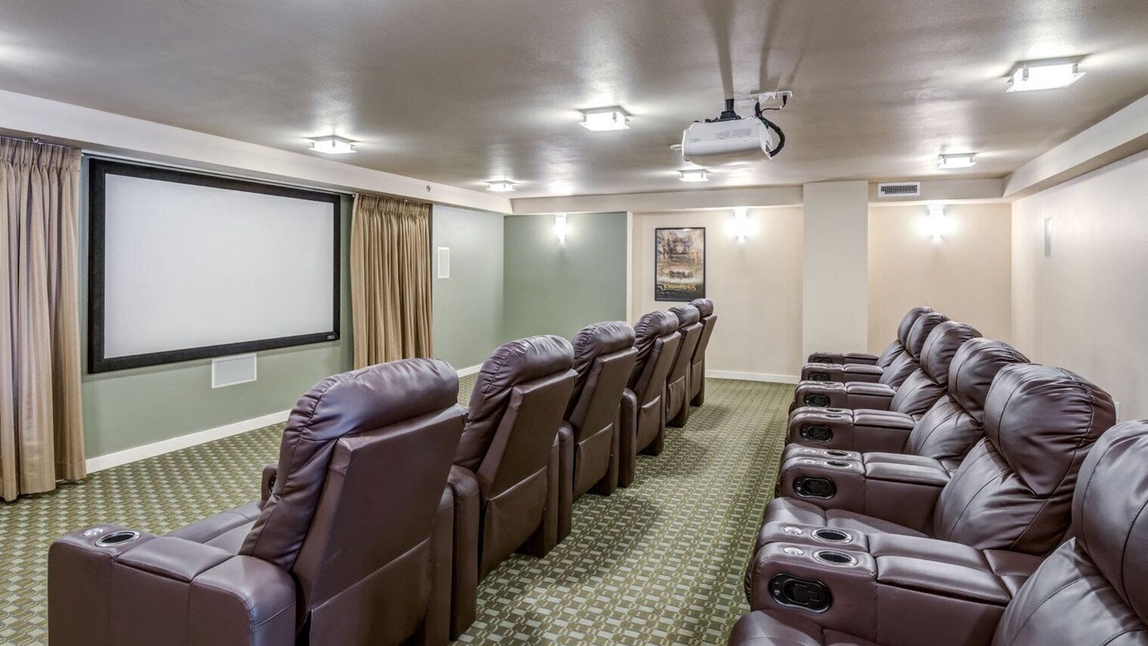 Photo of Others in University District