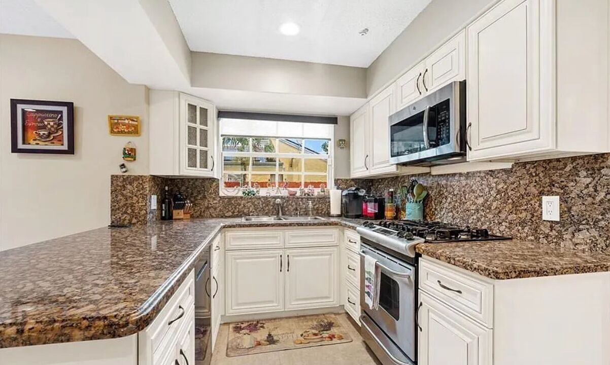 Photo of Kitchen in Cooper City