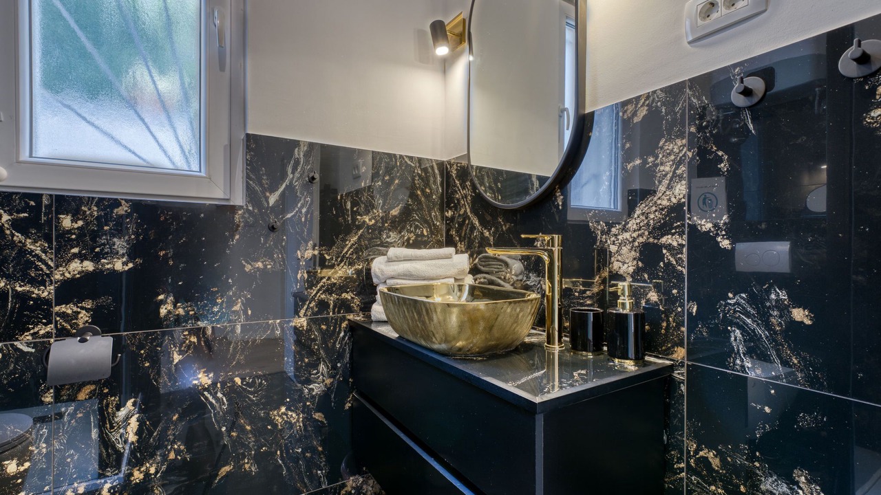 Photo of Bathroom in Ika