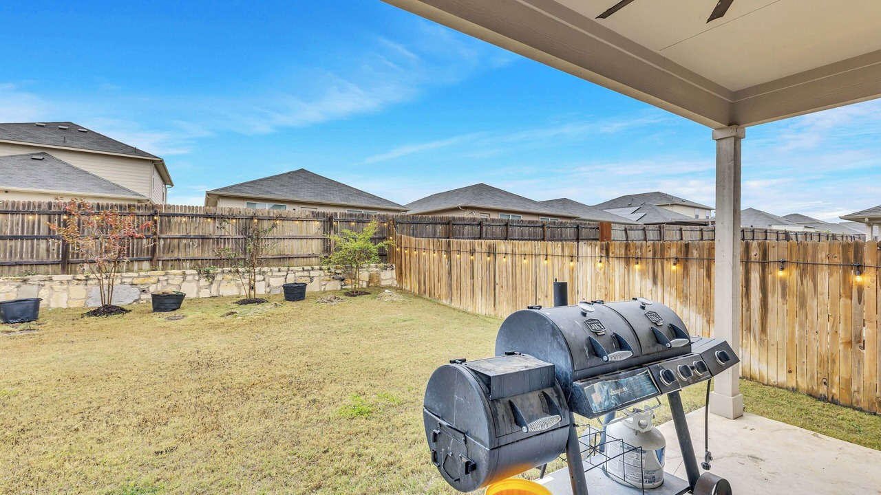 Photo of Patio Balcony in Manor