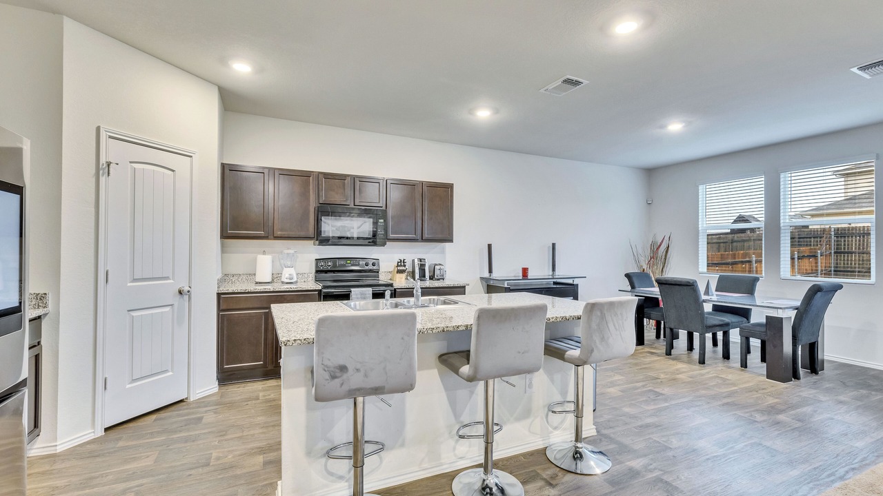 Photo of Kitchen in Manor
