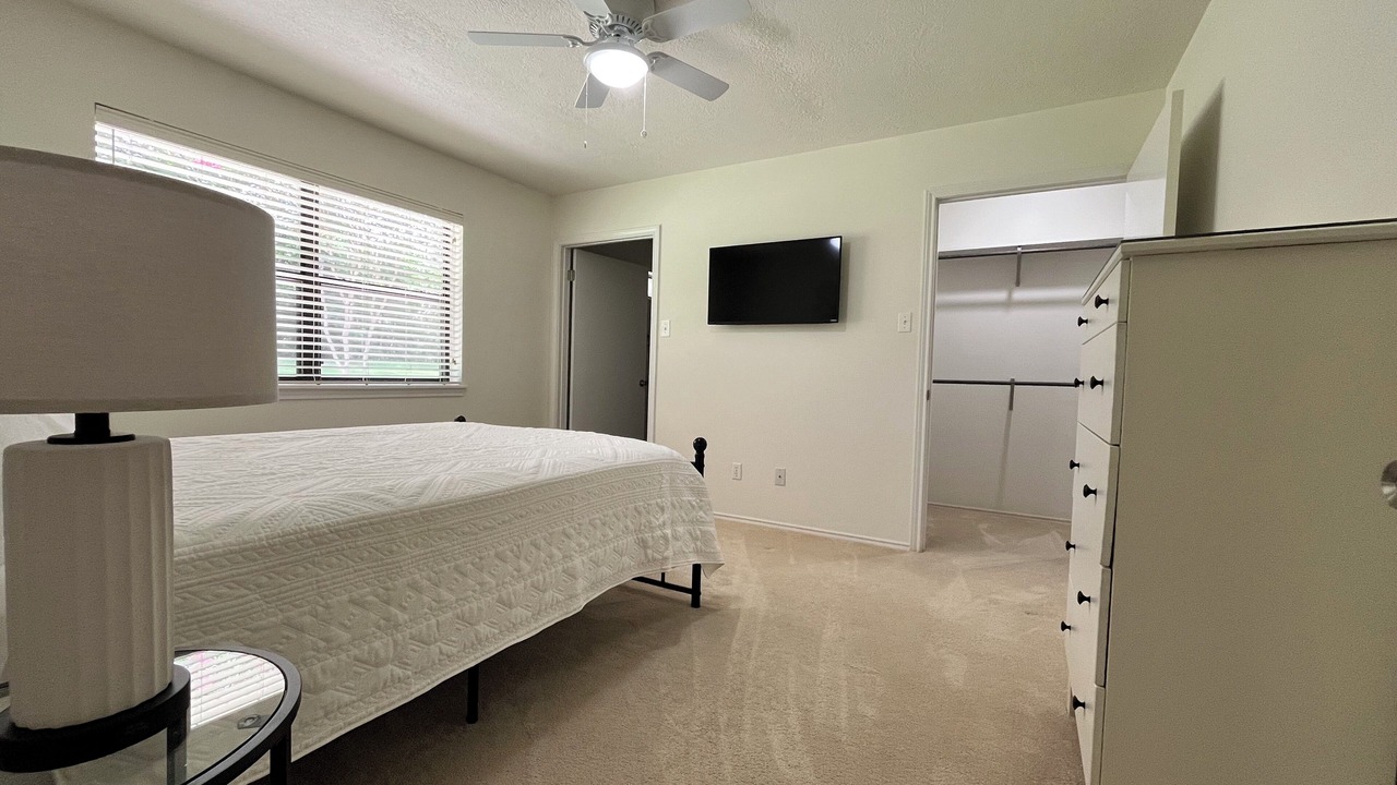 Photo of Bedroom in Woodville