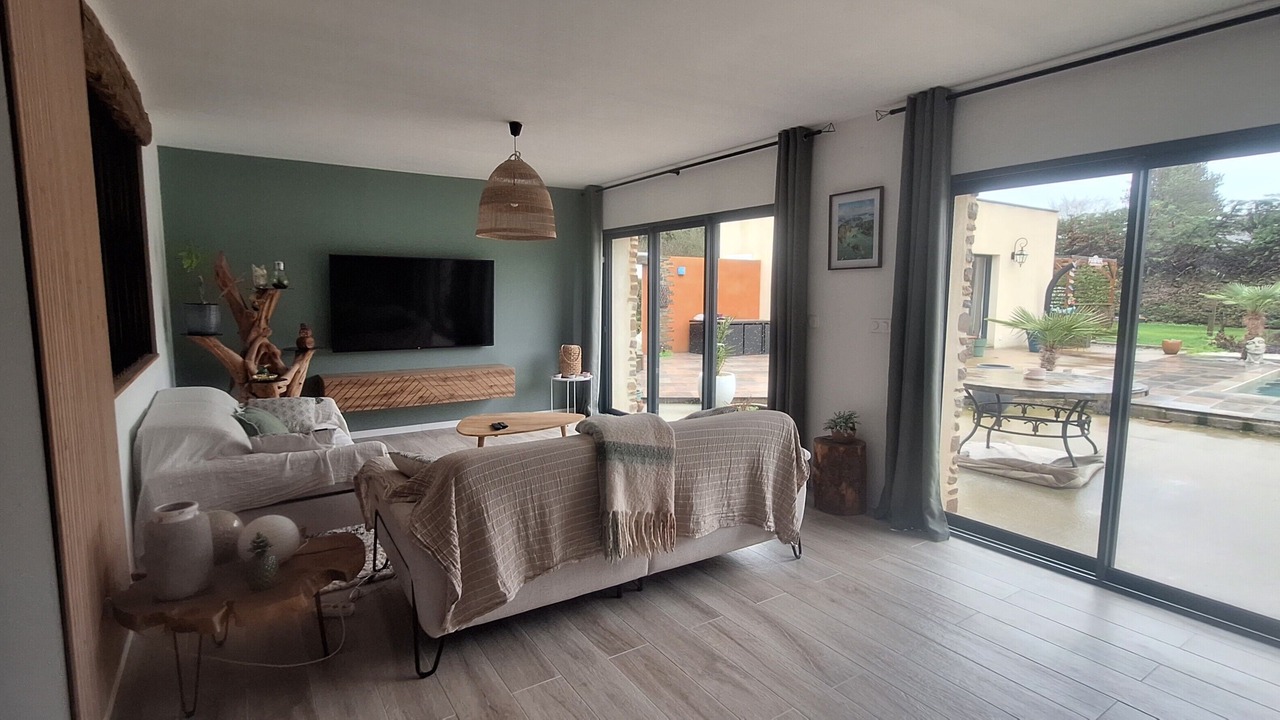 Photo of Livingroom in Laille