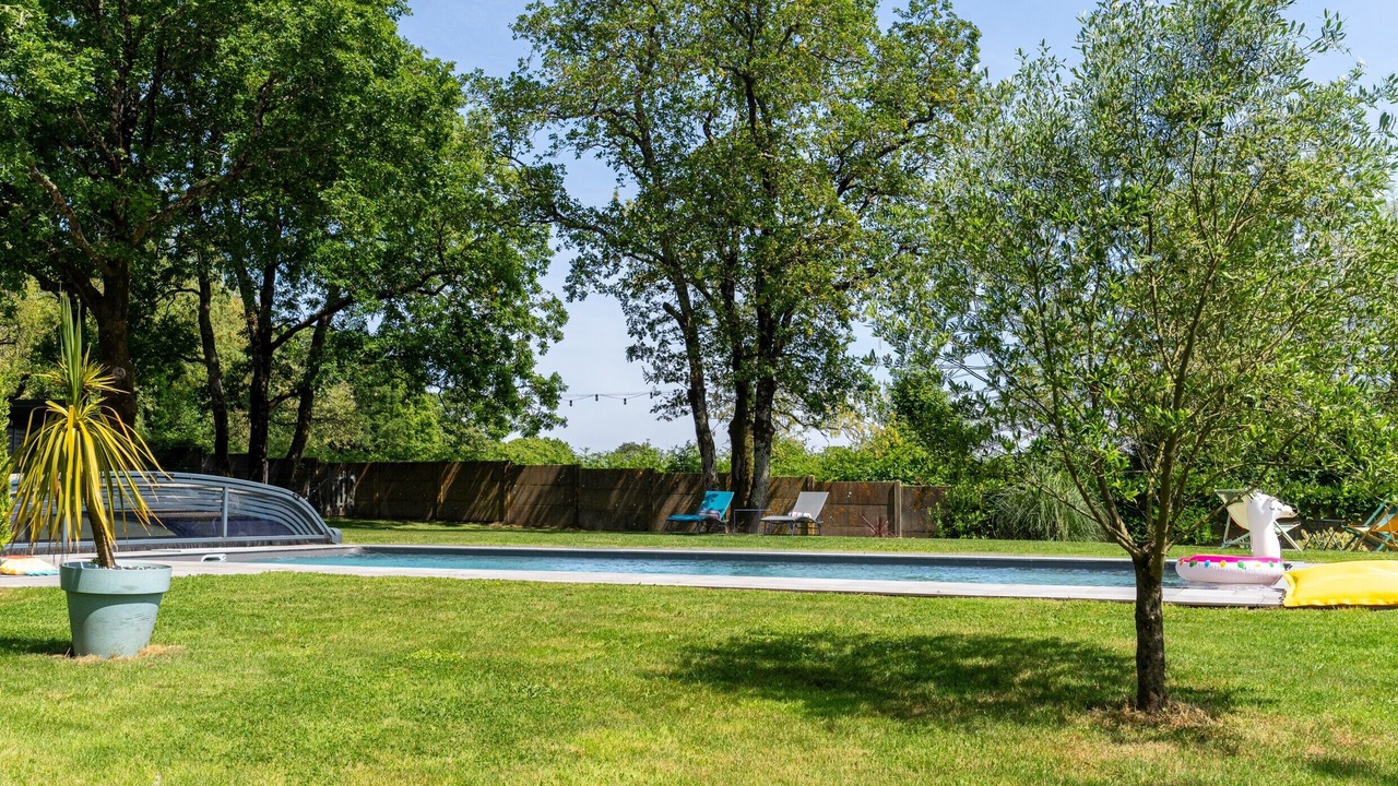 Photo of Outdoor in Malville