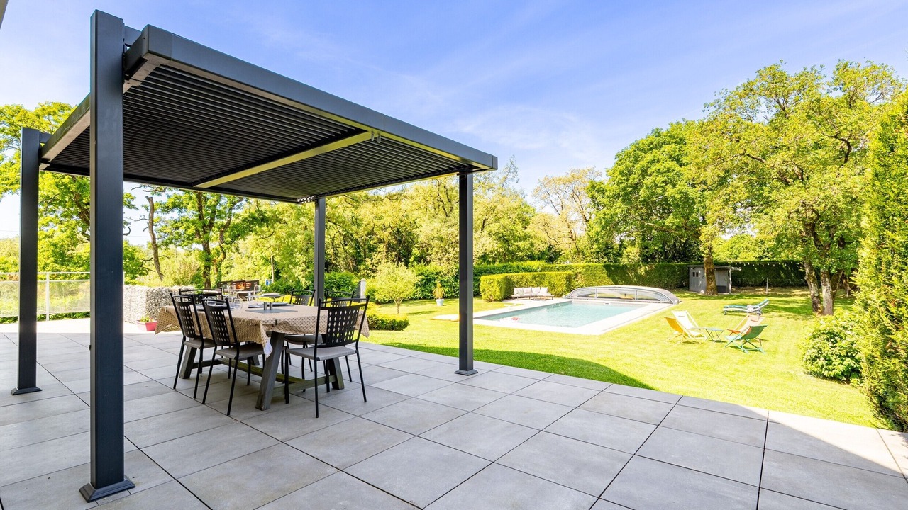 Photo of Outdoor in Malville