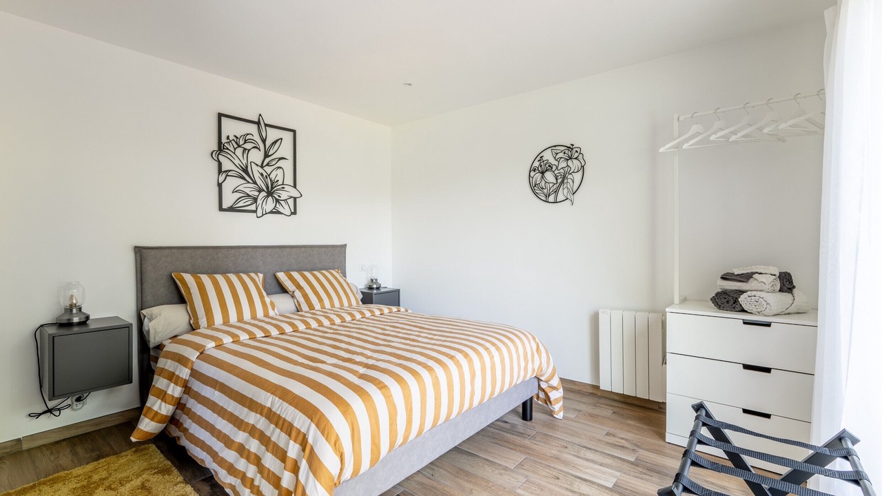 Photo of Bedroom in Malville