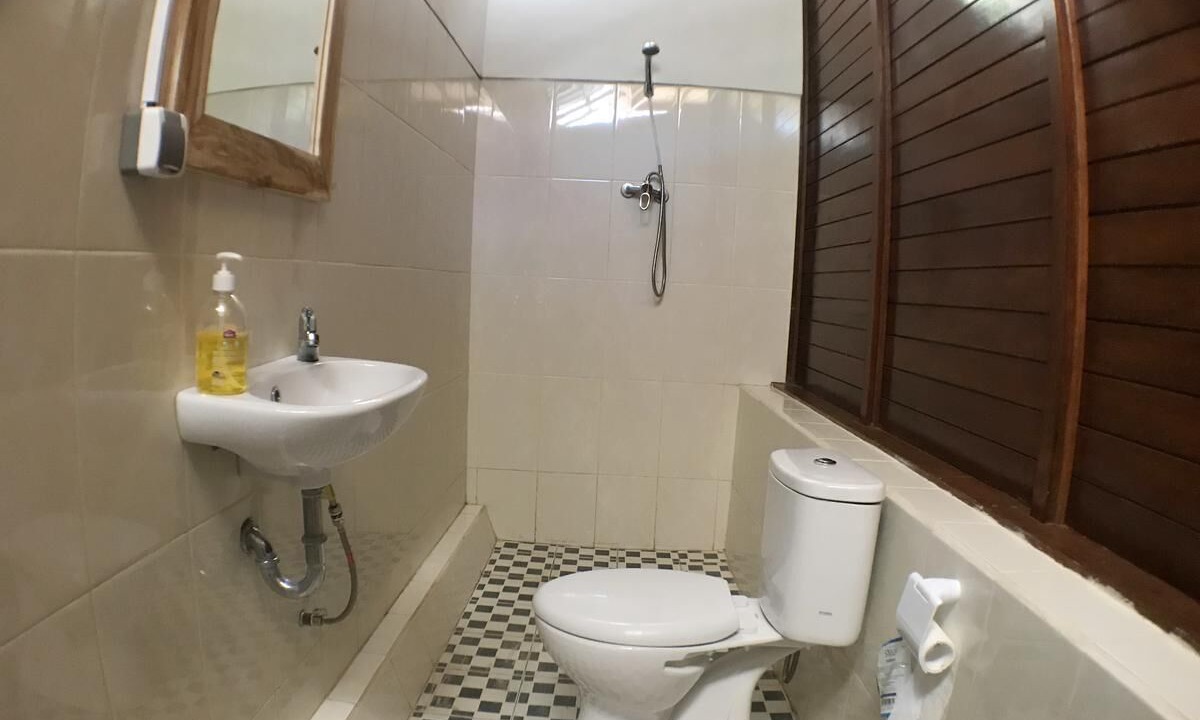 Photo of Bathroom in Jungut Batu