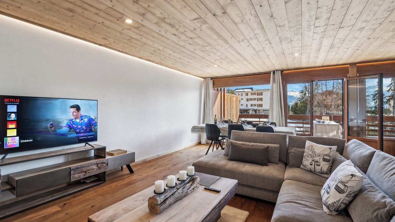 Photo of Livingroom in Noes