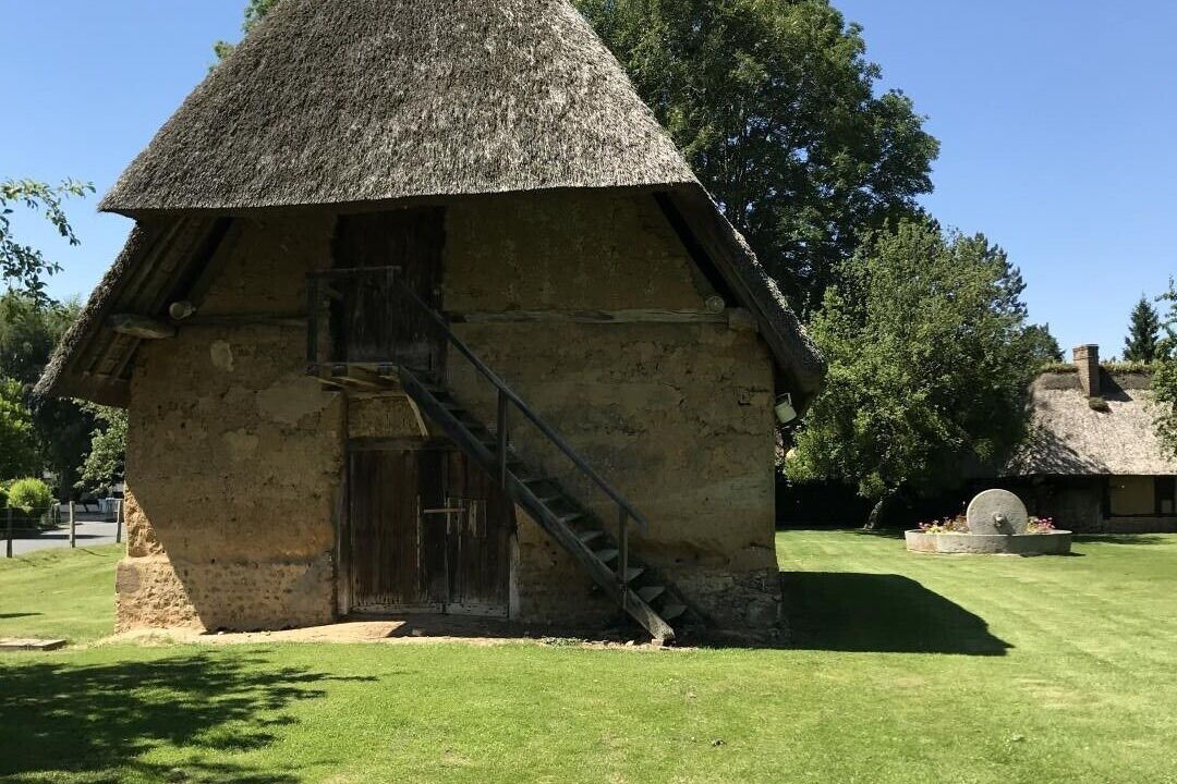 Photo of Outdoor in Mont-Cauvaire