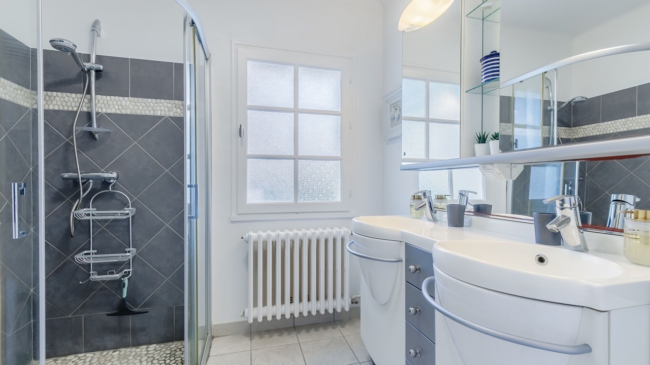 Photo of Bathroom in Saint-Gilles-Croix-de-Vie