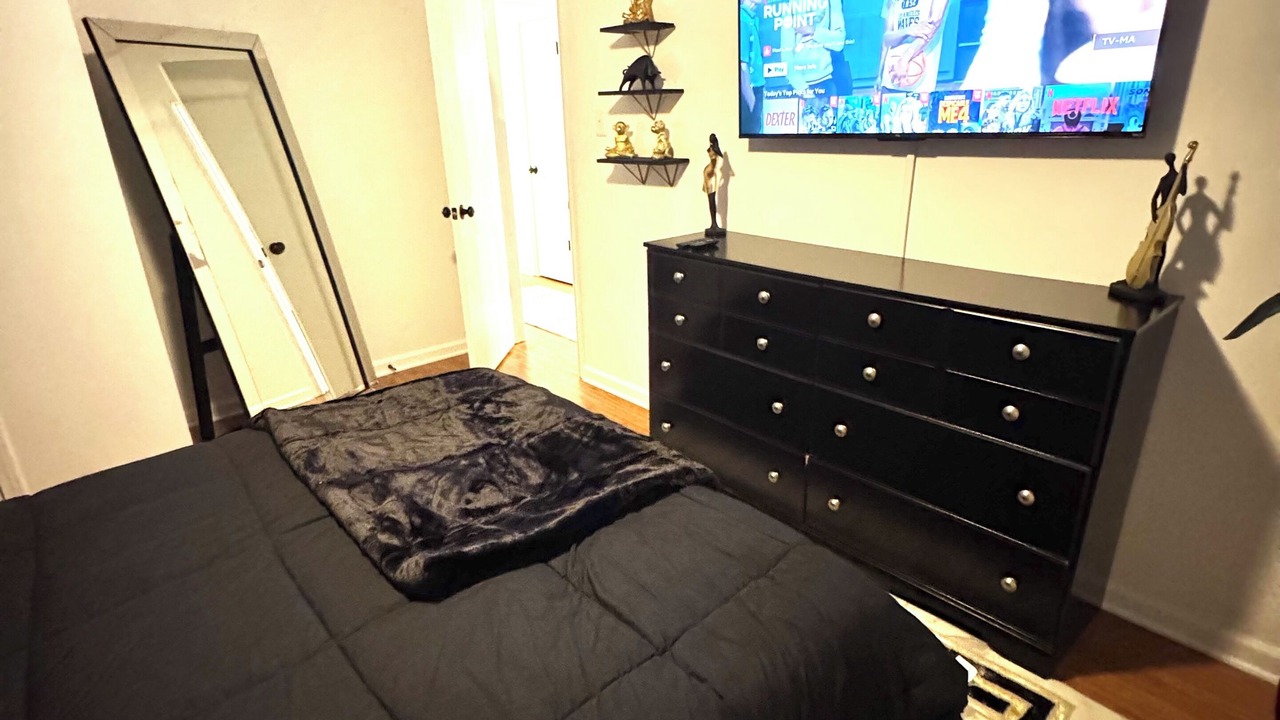 Photo of Bedroom in Crosstown