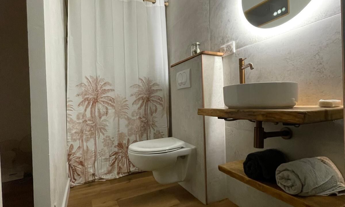 Photo of Bathroom in Monacia-d'Aullene