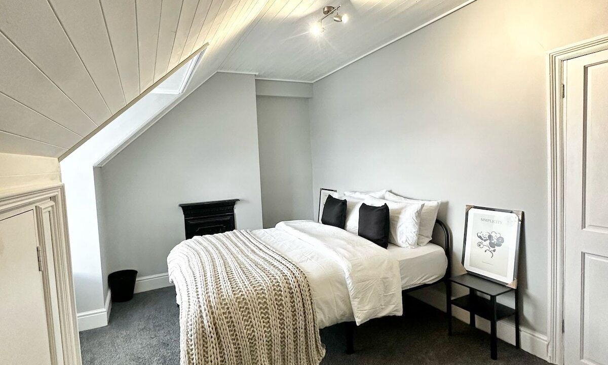 Photo of Bedroom in Salford