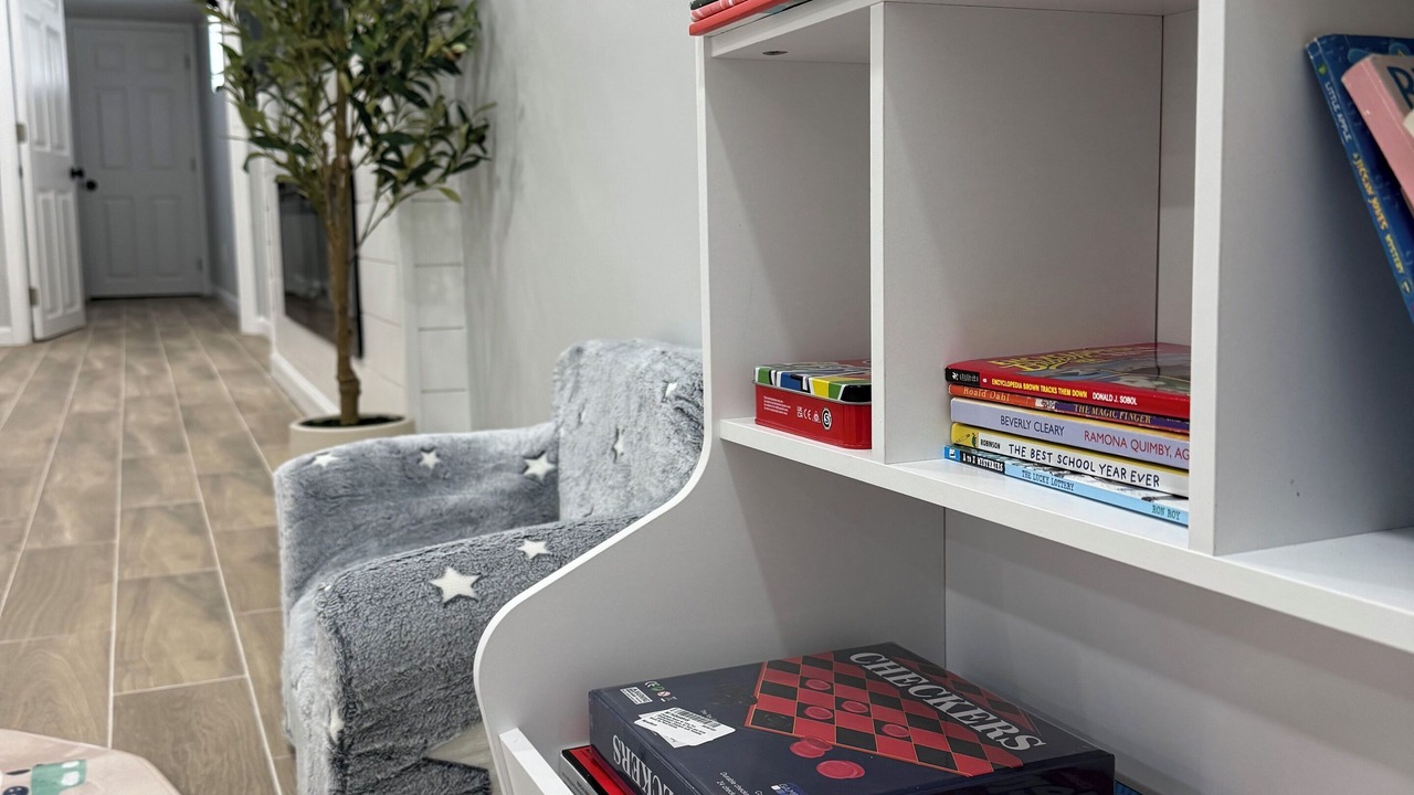 Photo of Bedroom in Tonawanda