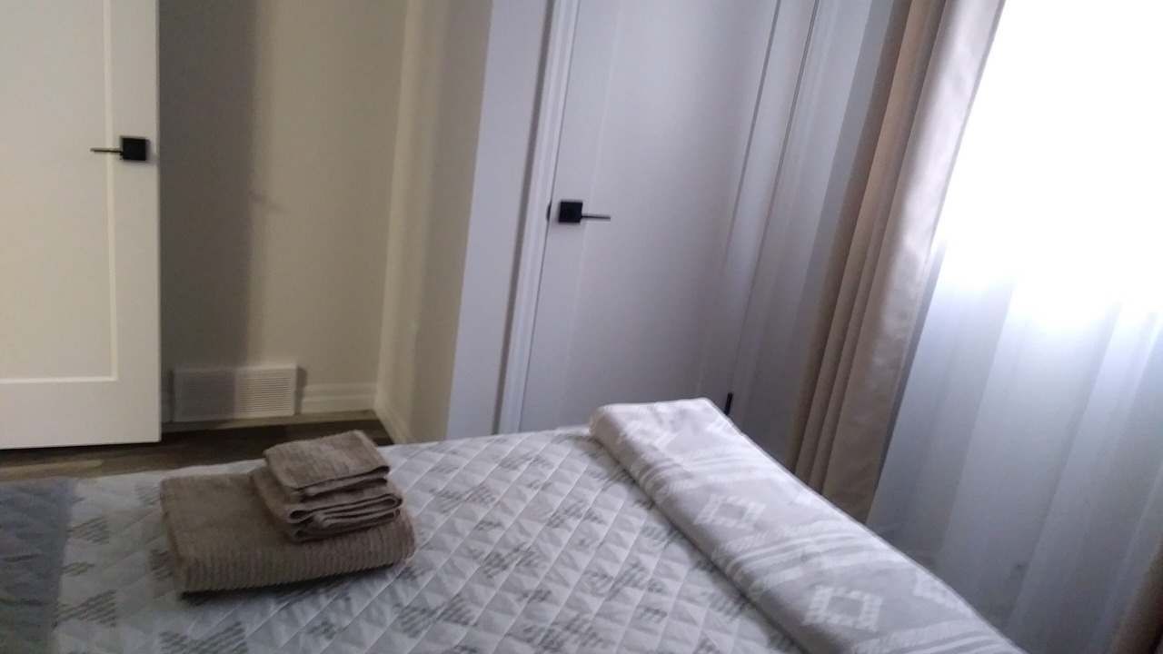 Photo of Bedroom in Strathroy