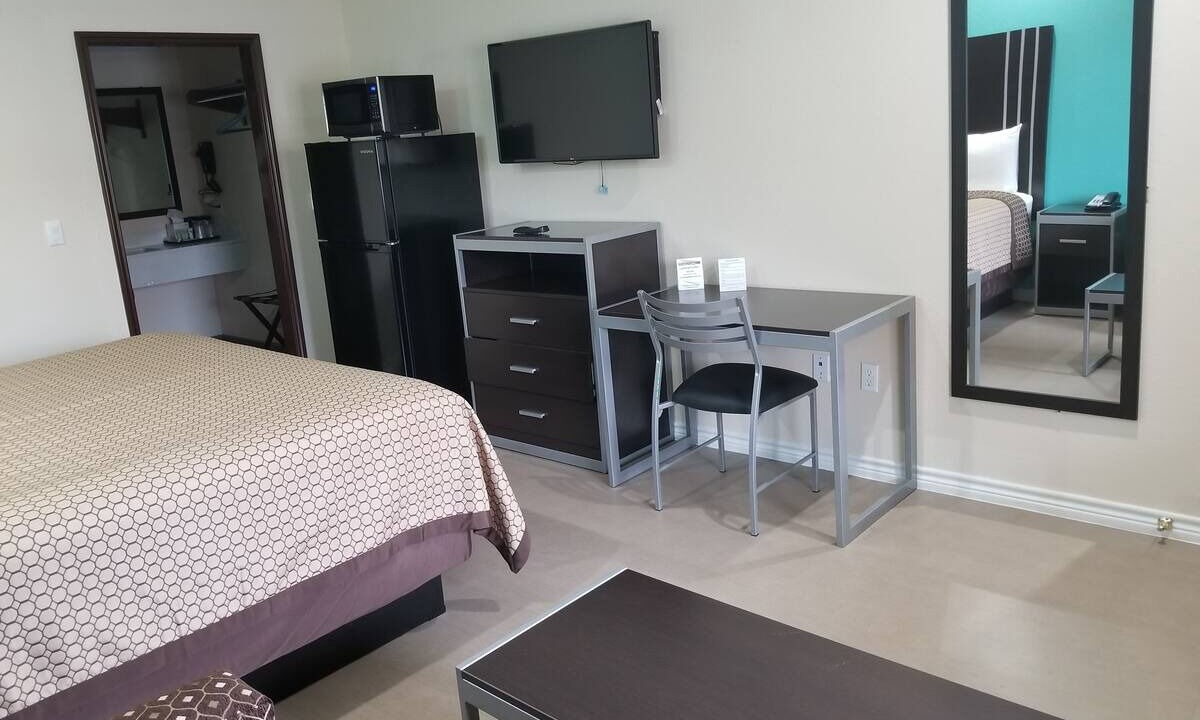 Photo of Bedroom in Bay City