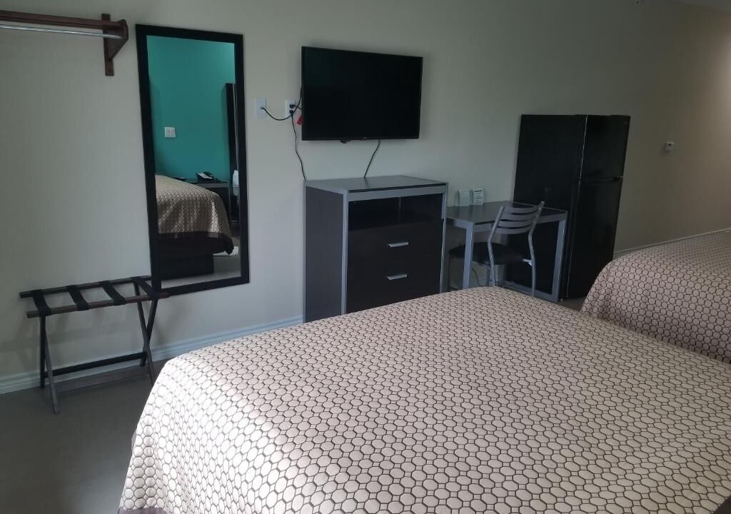Photo of Bedroom in Bay City