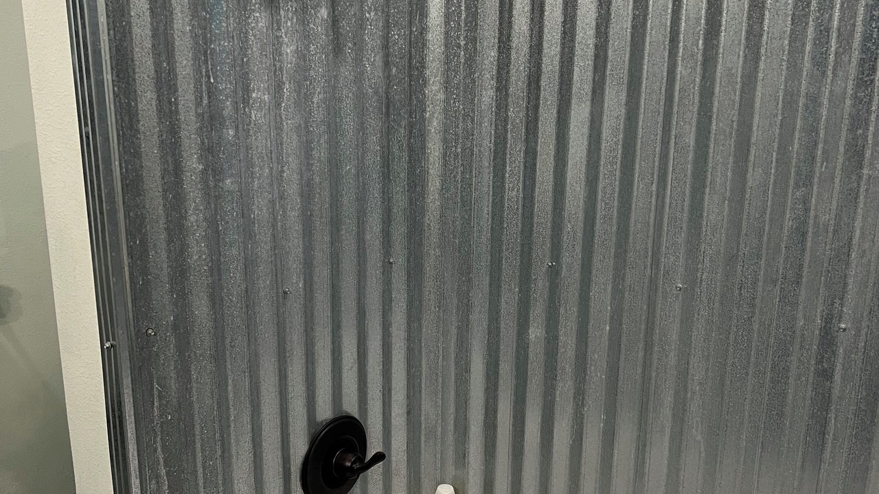Photo of Bathroom in Brookeland