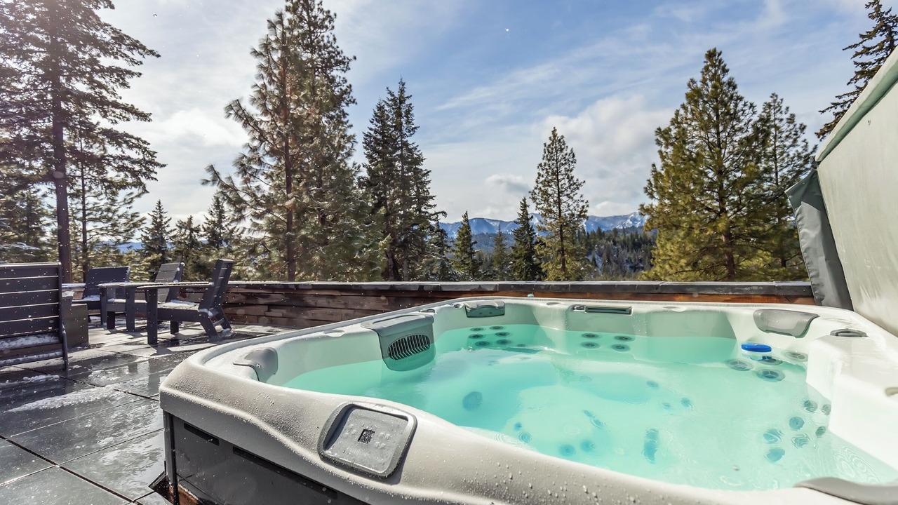 Photo of Outdoor in Roslyn