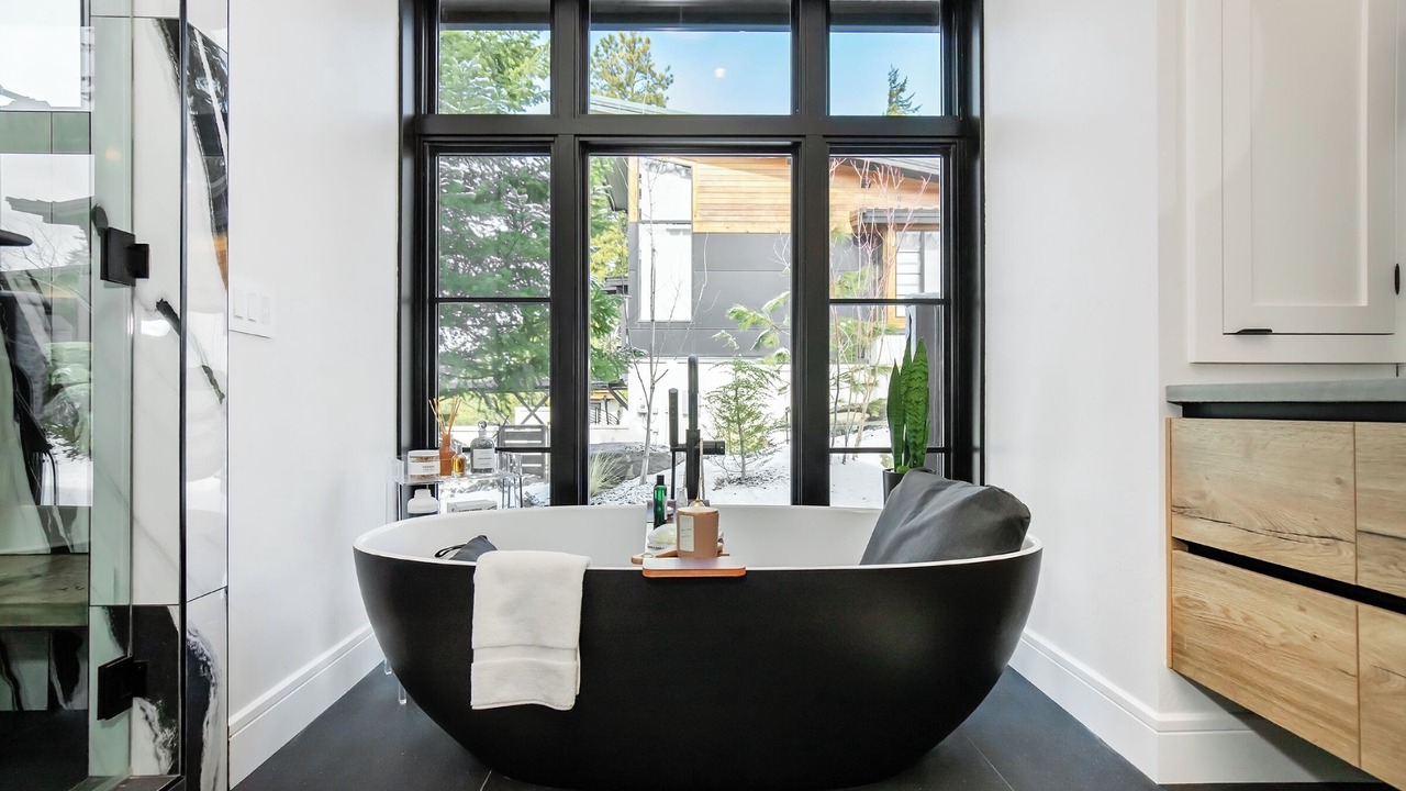 Photo of Bathroom in Roslyn