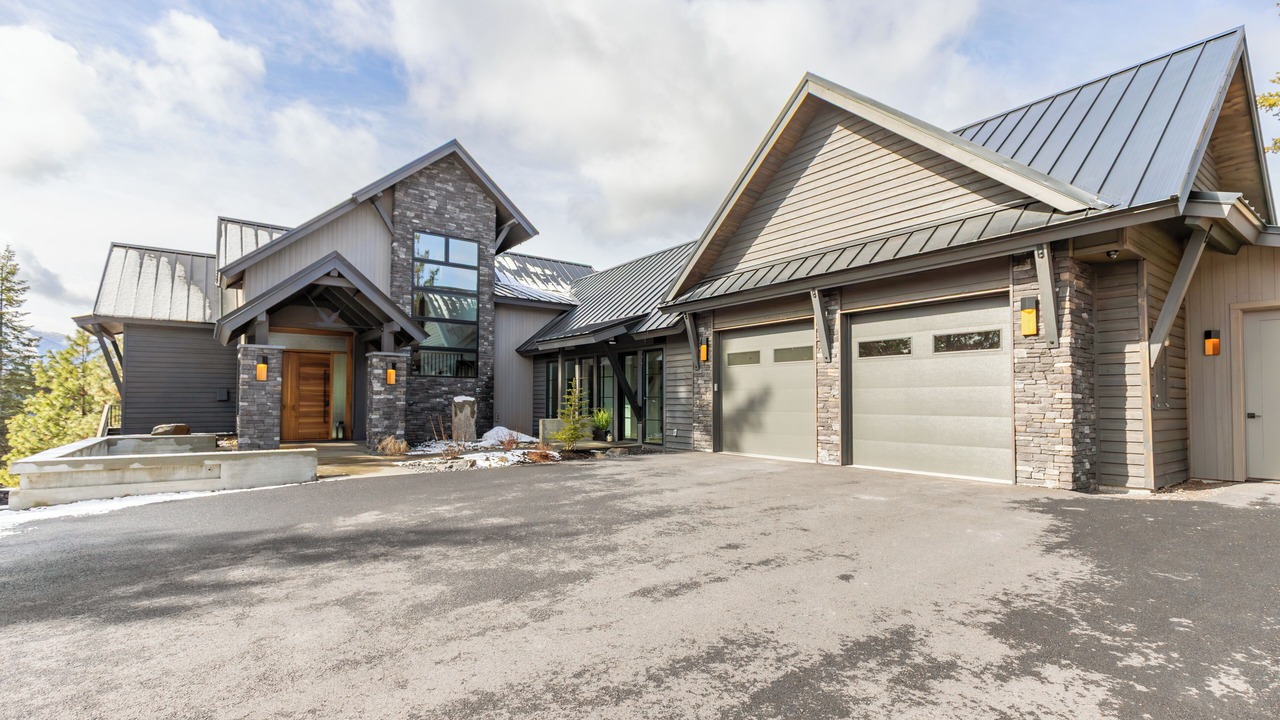 Photo of Outdoor in Roslyn