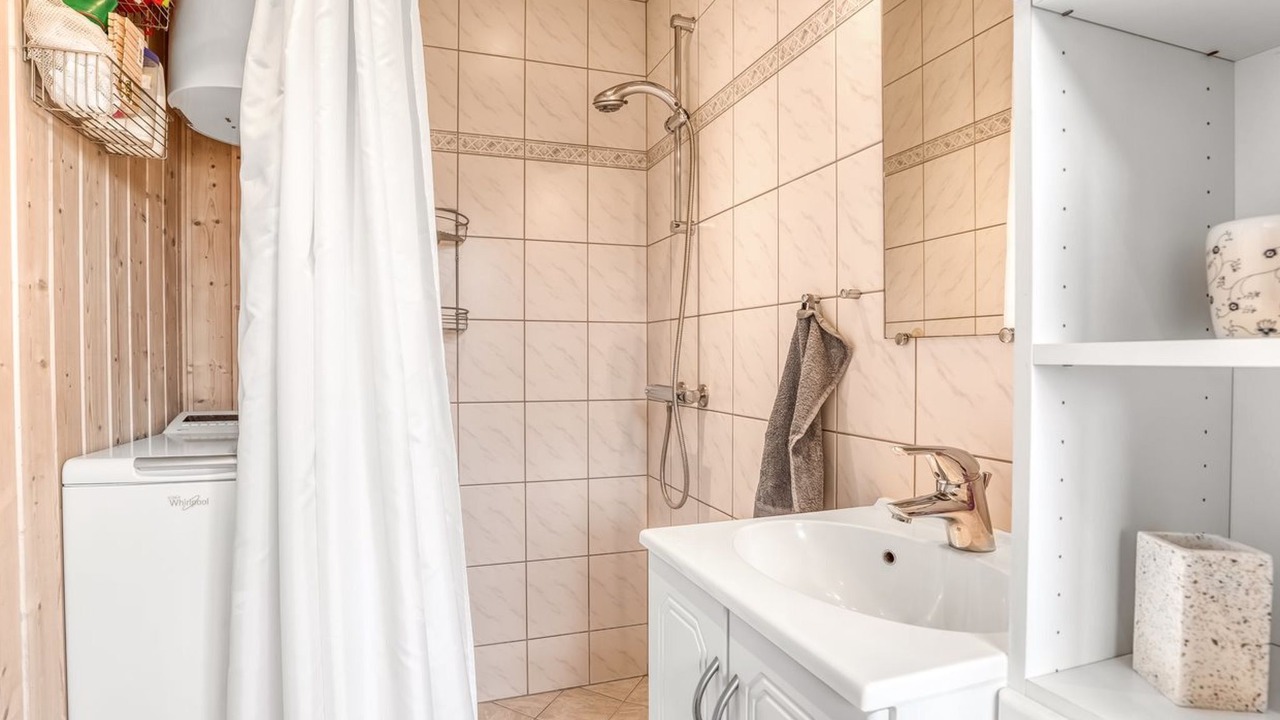 Photo of Bathroom in Dannemare