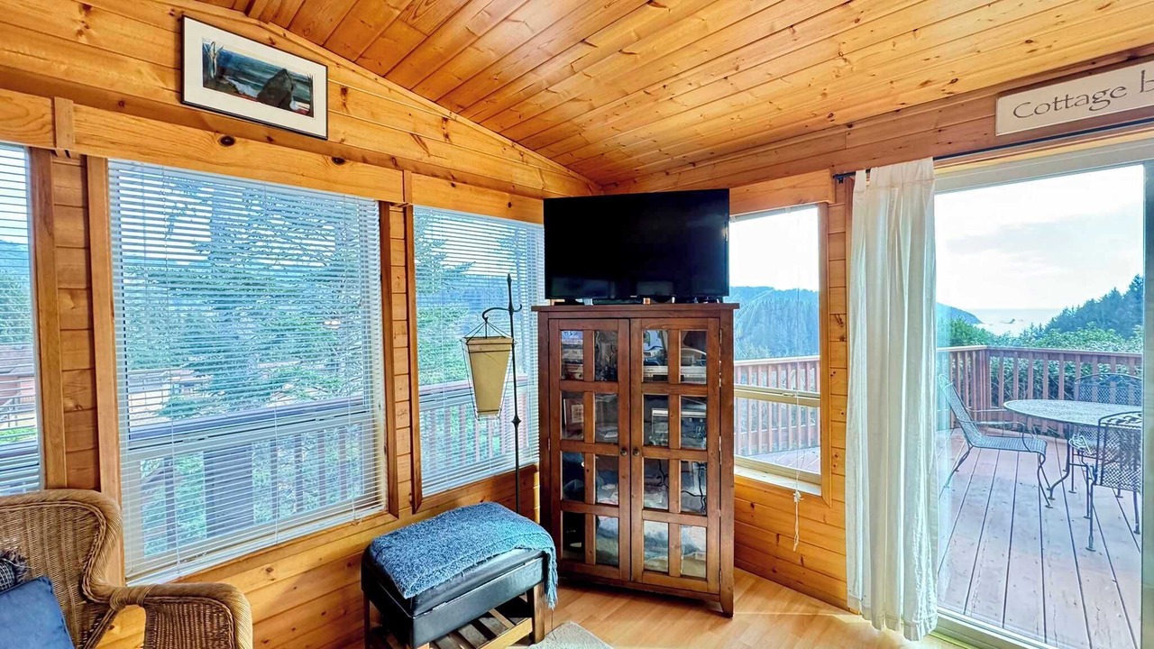 Photo of Livingroom in Brookings