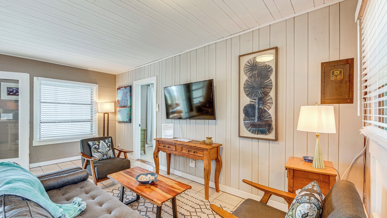 Photo of Livingroom in Panacea