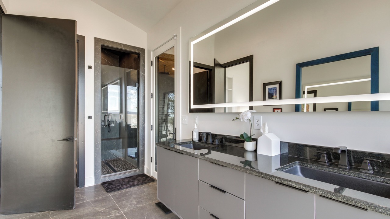 Photo of Bathroom in Waterloo