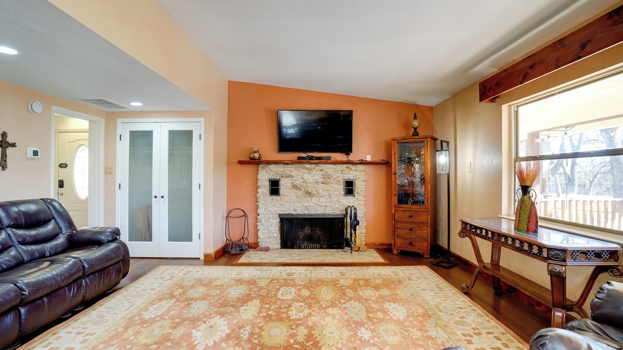 Photo of Livingroom in Dennis