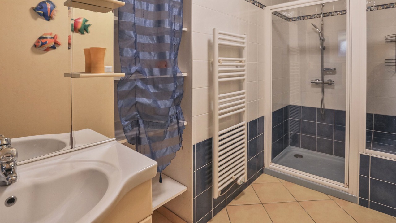 Photo of Bathroom in Olonne-sur-Mer