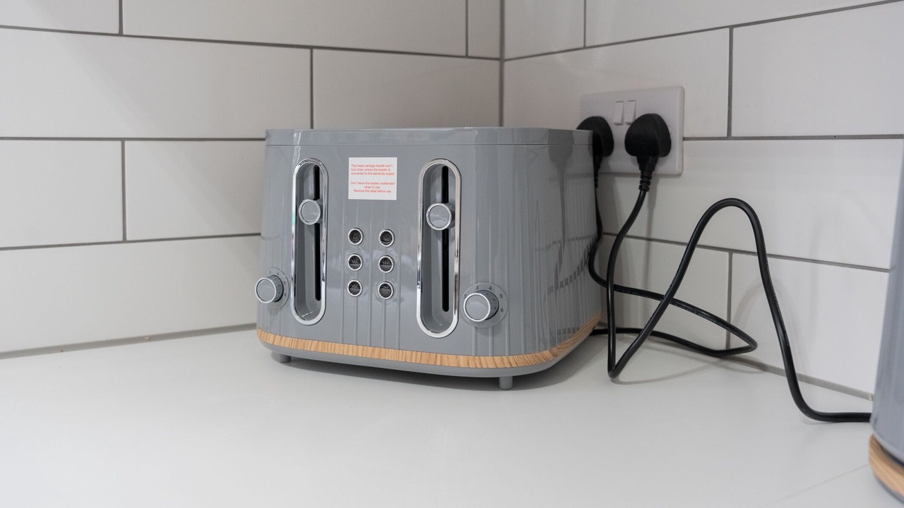 Photo of Others in Paisley