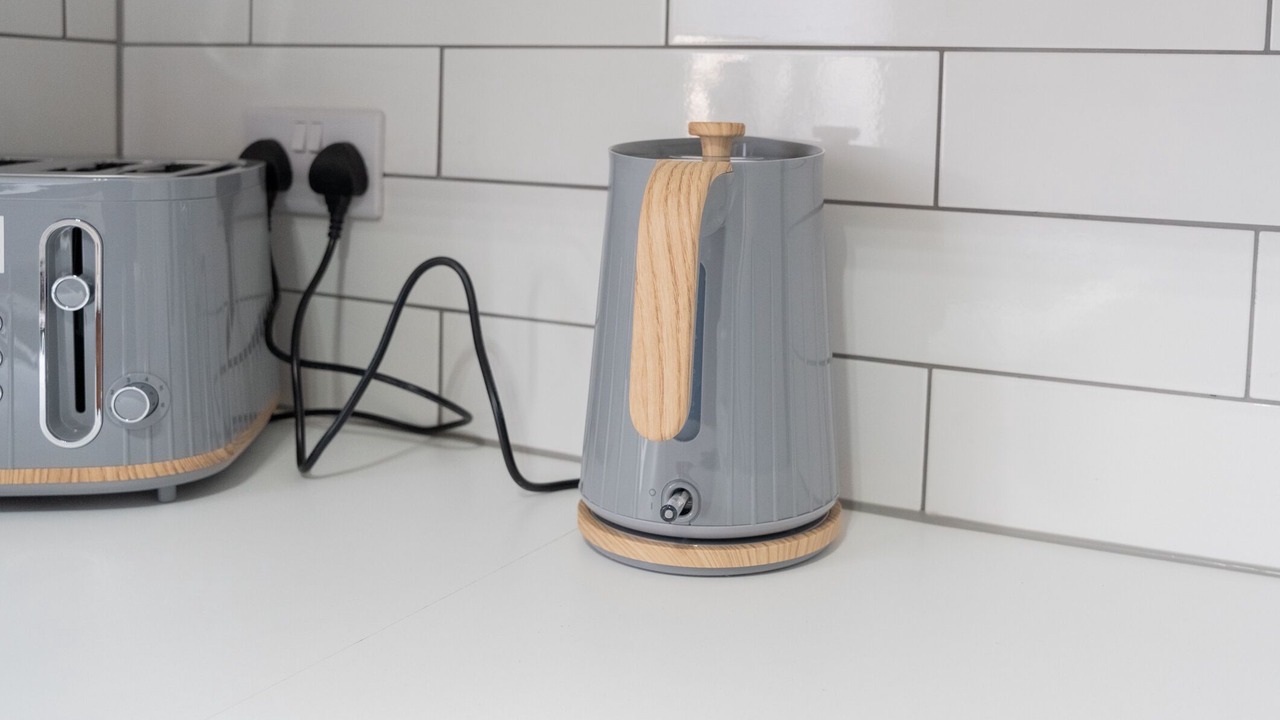 Photo of Others in Paisley