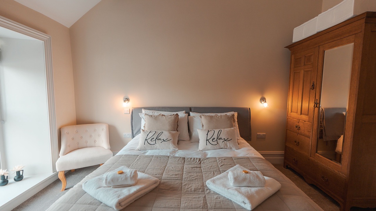 Photo of Others in High Peak