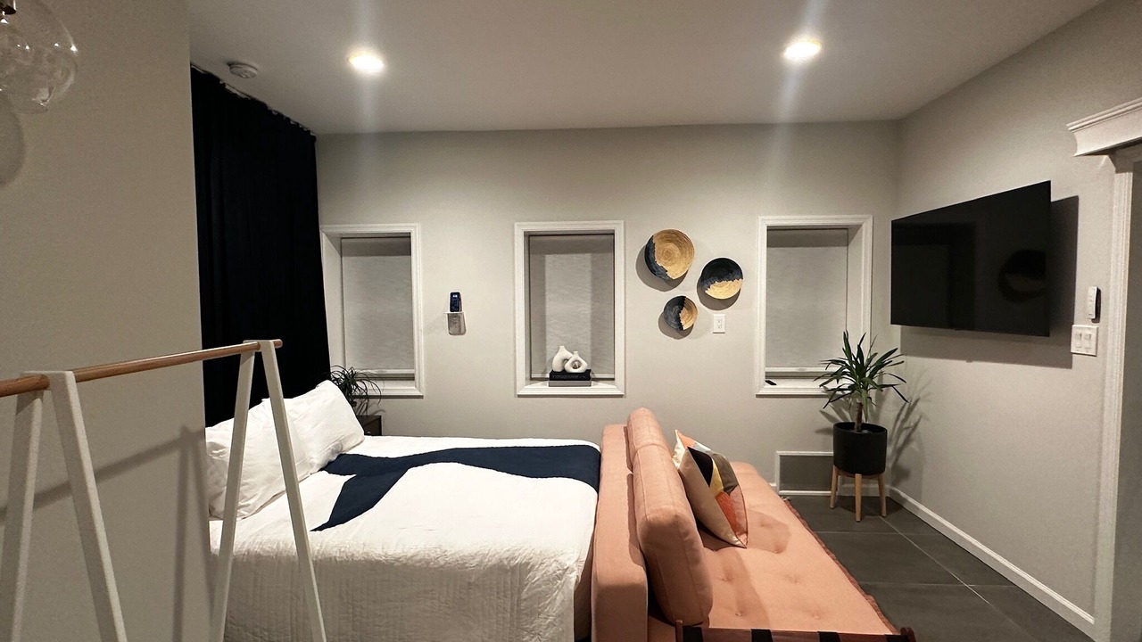 Photo of Bedroom in East Atlantic Beach