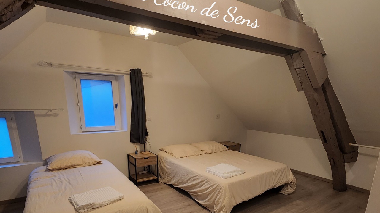 Photo of Bedroom in Sens