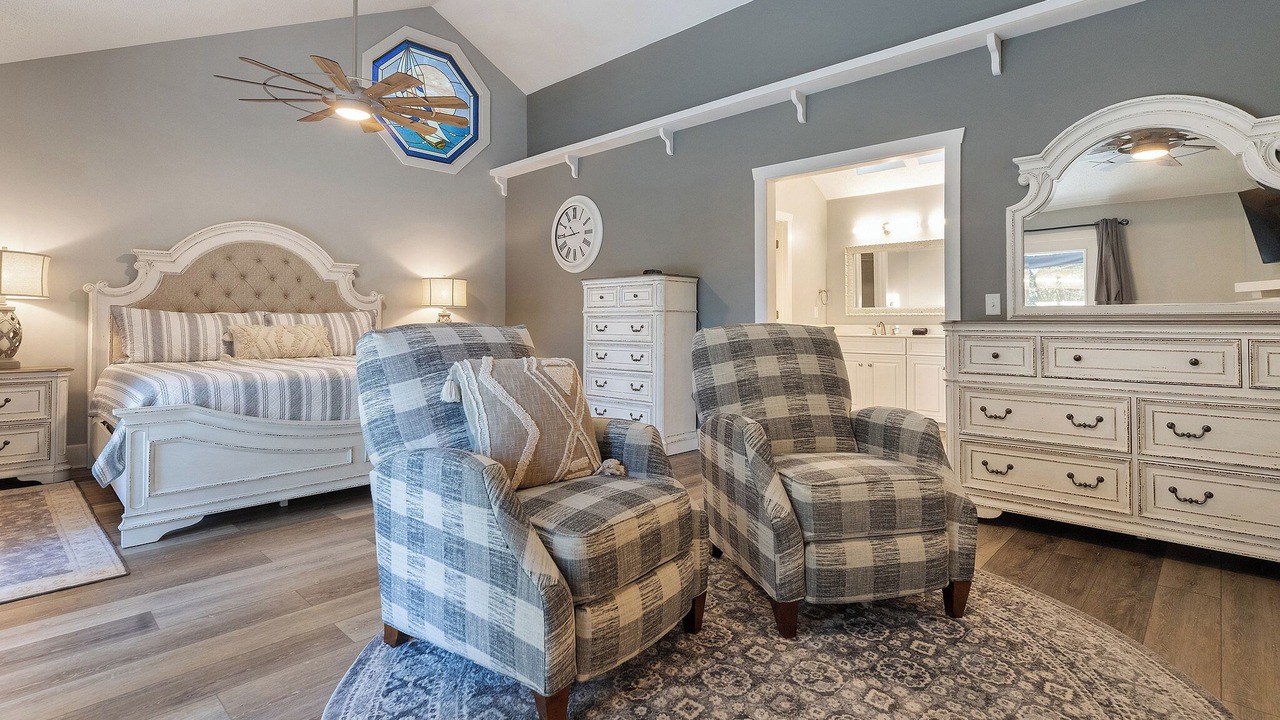 Photo of Bedroom in Grand Rivers