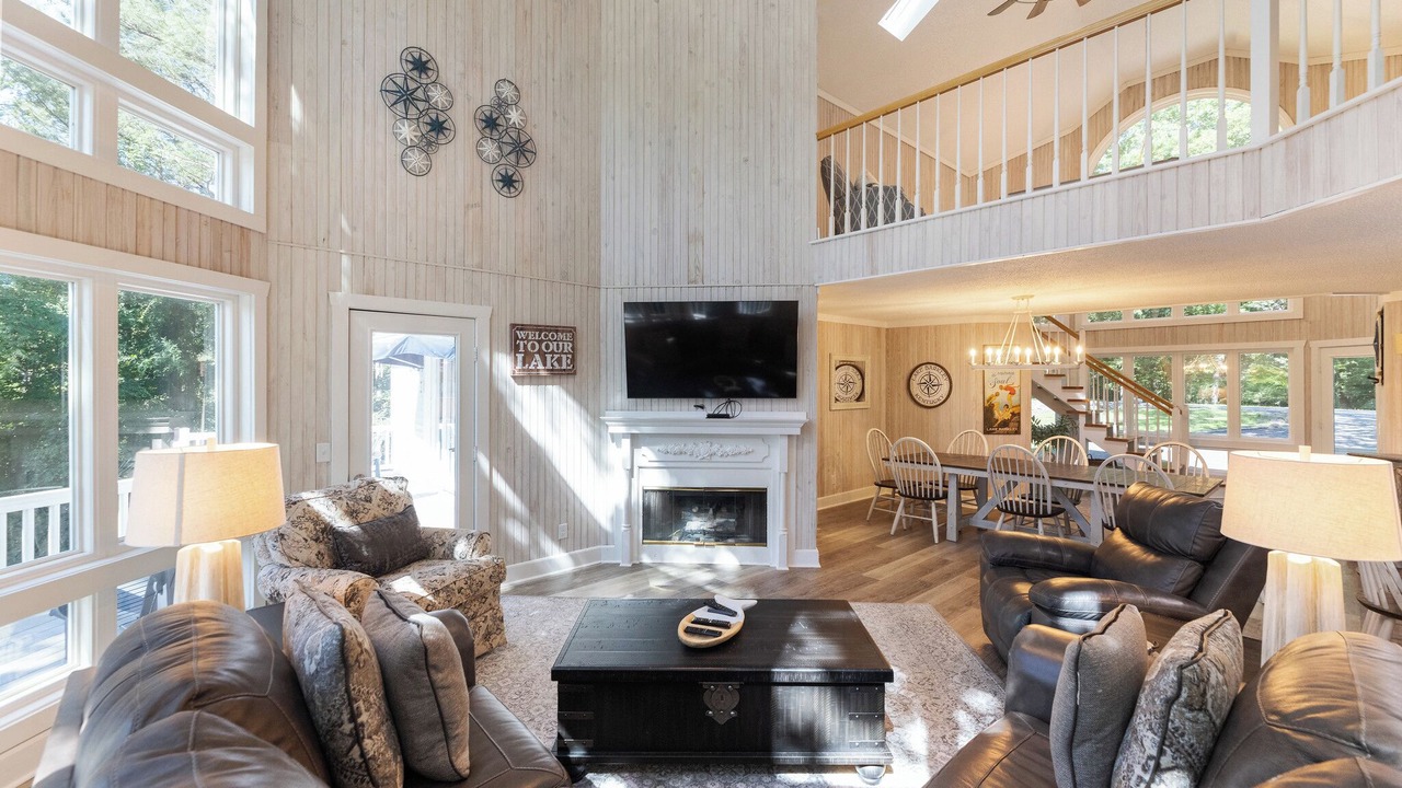 Photo of Livingroom in Grand Rivers