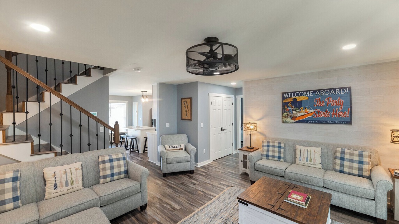 Photo of Livingroom in Grand Rivers