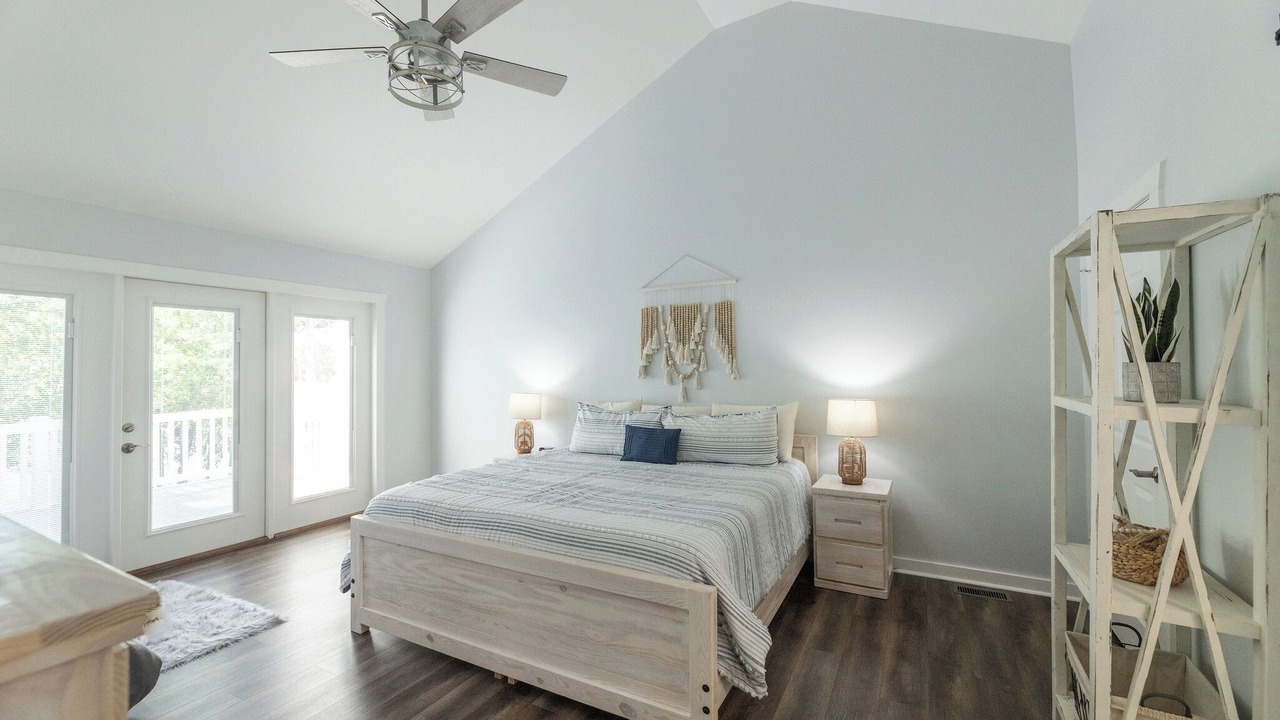 Photo of Bedroom in Grand Rivers