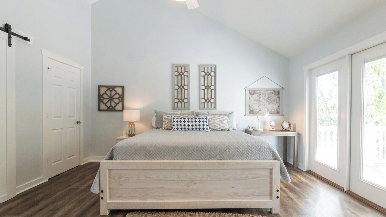 Photo of Bedroom in Grand Rivers
