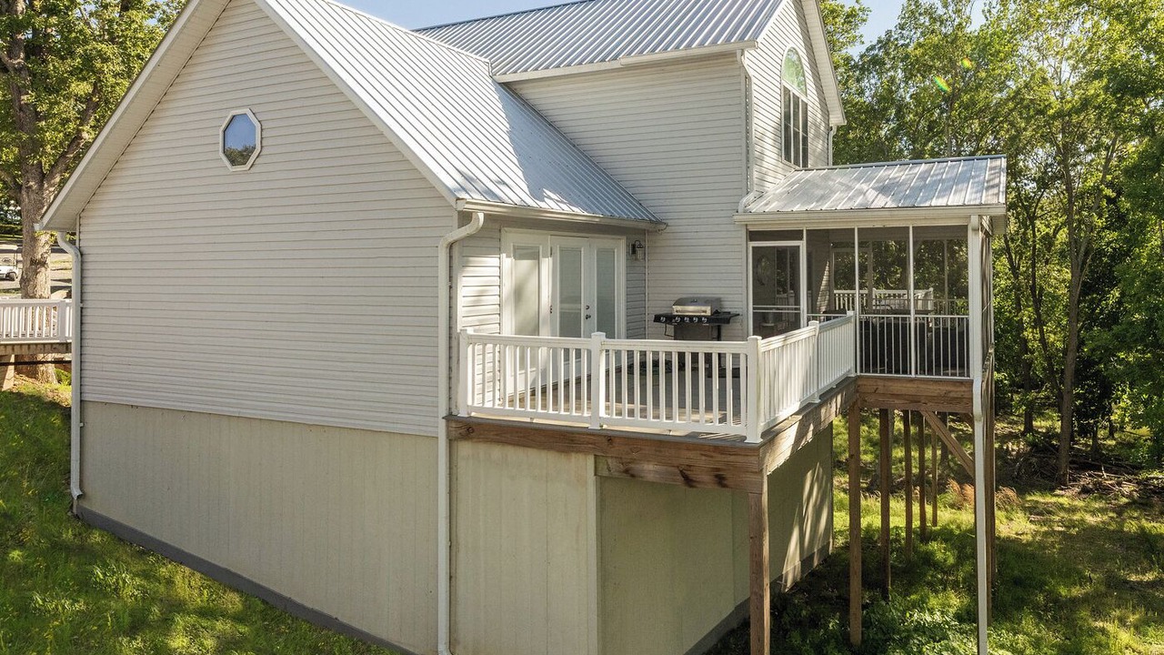 Photo of Outdoor in Grand Rivers