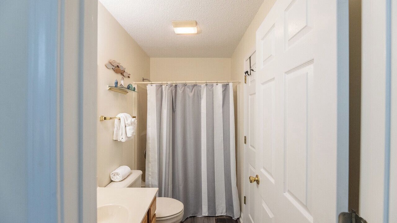 Photo of Bathroom in Grand Rivers