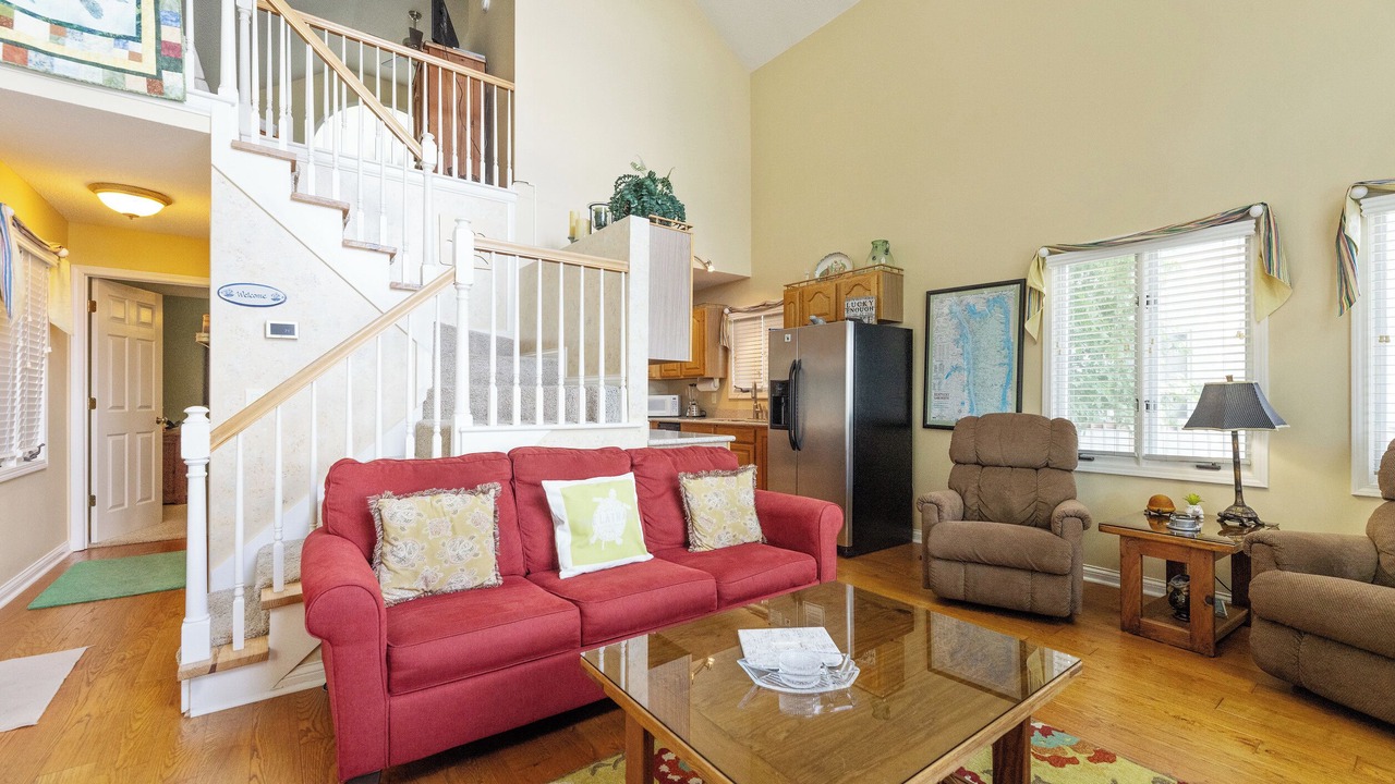 Photo of Livingroom in Grand Rivers