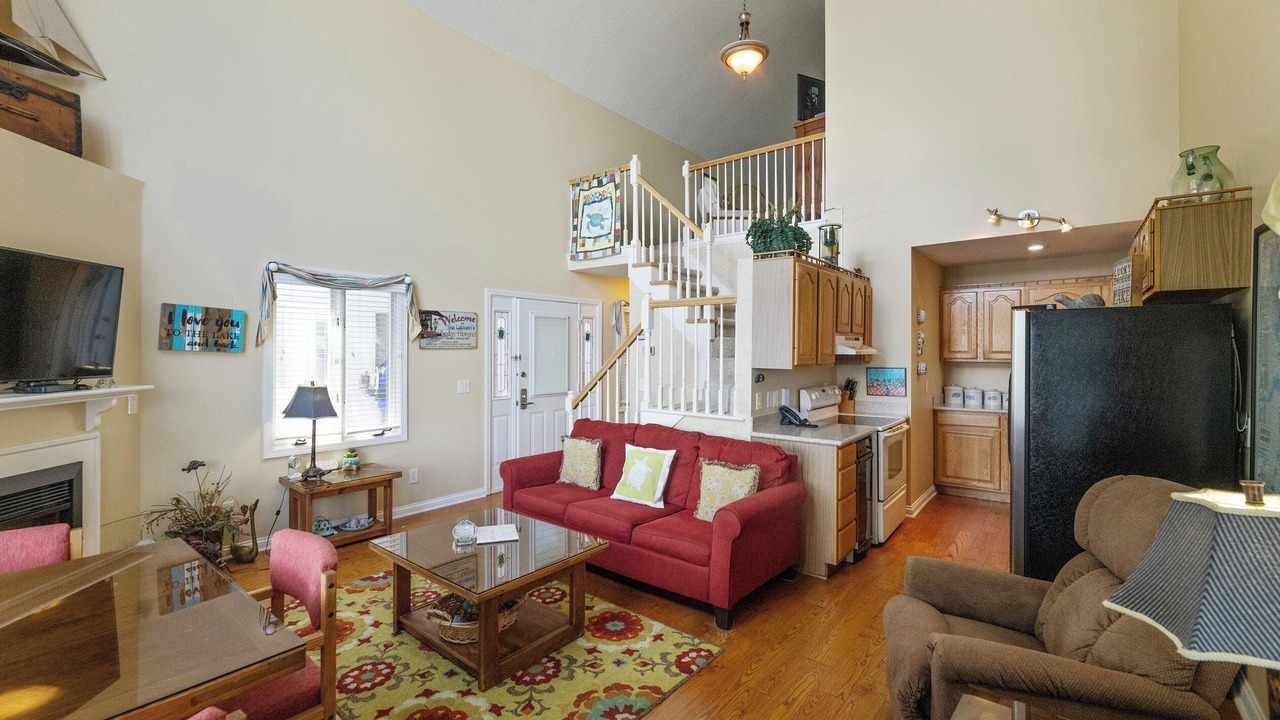 Photo of Livingroom in Grand Rivers