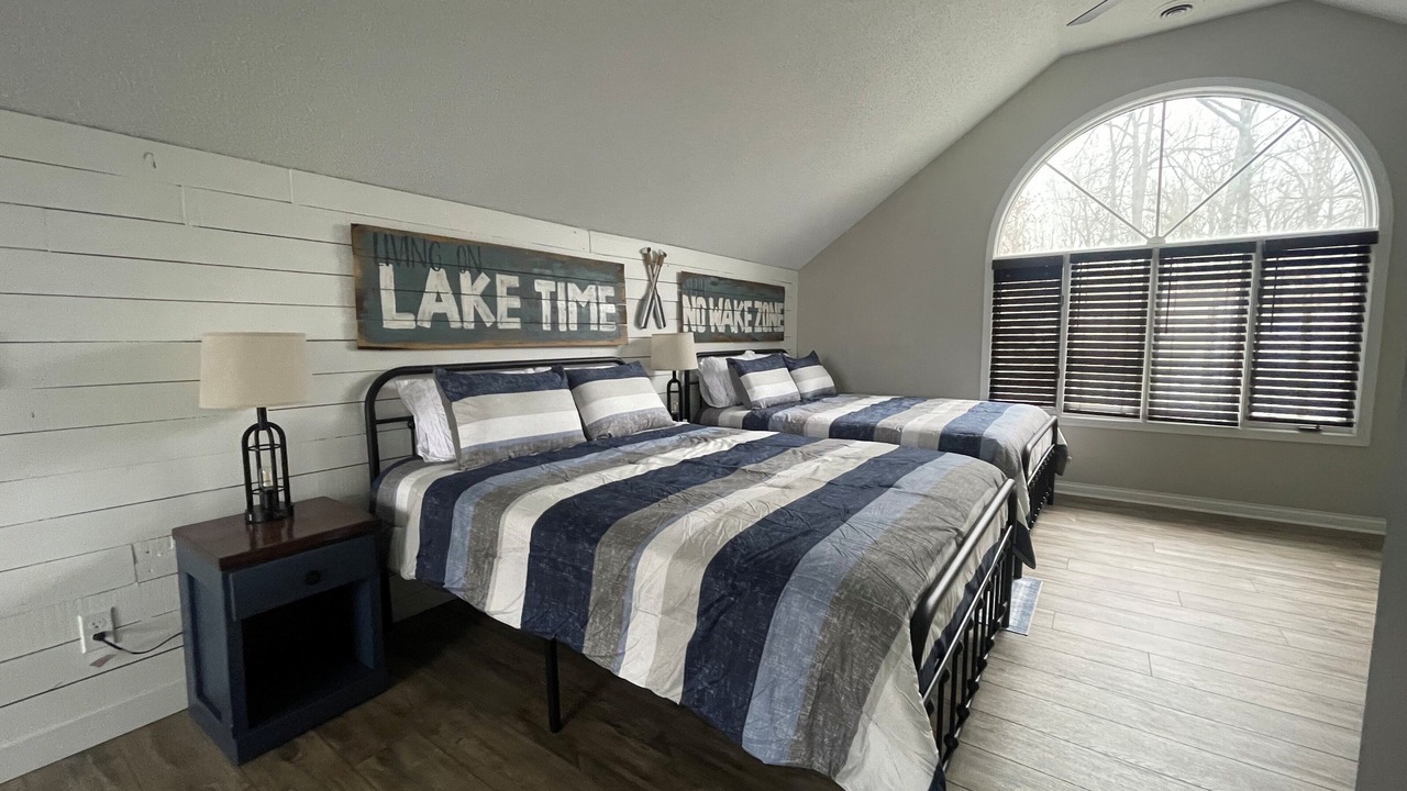 Photo of Bedroom in Grand Rivers